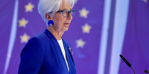 Lagarde, l'economia europea regge, rimuovere le barriere nazionali a imprese e Borse