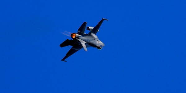 Caccia rumeno distrugge drone marino vicino a struttura estrazione gas