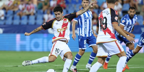 Liga, Rayo Vallecano e Alaves pareggiano 1-1: Mariano Diaz risponde a Camello