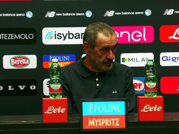 Sarri: "Hapoel sottovalutato? No. Mercato? Non voglio mancare di rispetto a.."