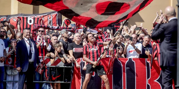 Patch commemorativa per Franco Baresi, '6 per sempre'