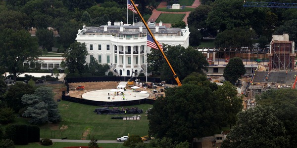 Corte Suprema, Trump può per ora continuare i lavori alla sala da ballo