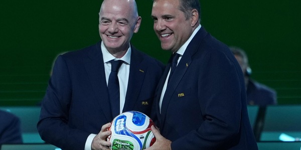 Infantino sbarca in Rep. Dominicana, Montagliani 'riconsideri la sua presenza'