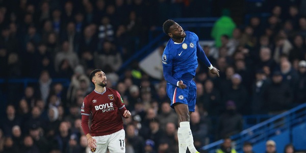 Calcio: è ufficiale, Badiashile dal Chelsea al Napoli