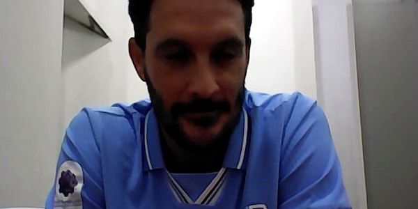 Luis Alberto emoziona i laziali: "Capisco la protesta, sempre con voi"