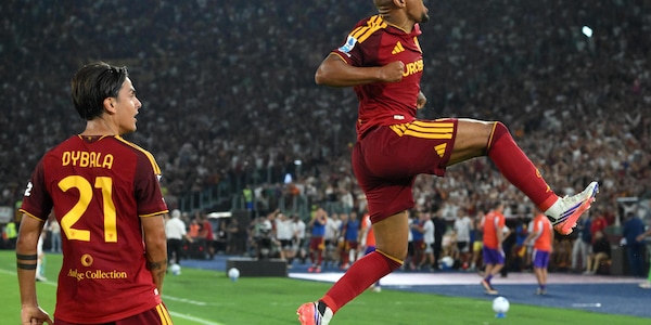 Tripletta di Malen, la Roma fa poker con la Fiorentina
