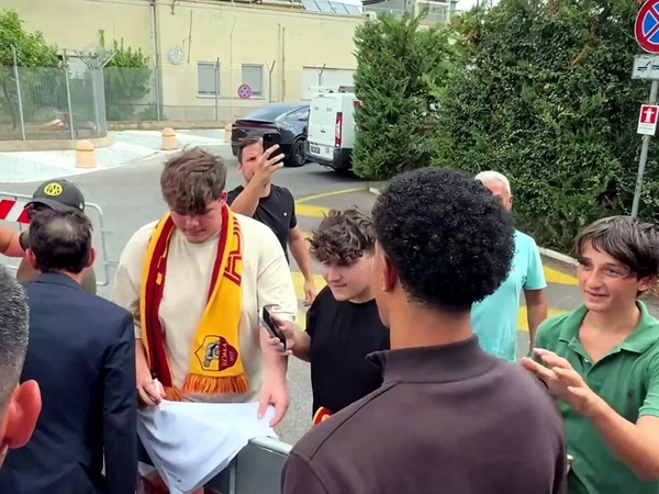 Roma, Oosterwolde sbarca a Ciampino