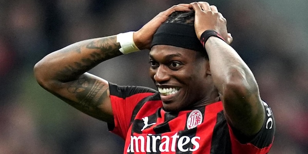 Leao, il futuro è scritto: l’Aston Villa spinge, si discute sul prezzo