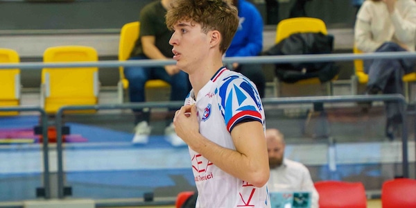Volley Mercato: Francesco Giacomini potenzia il centro di Lagonegro