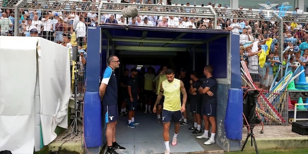 Lazio, allenamento a porte aperte con tantissimi tifosi