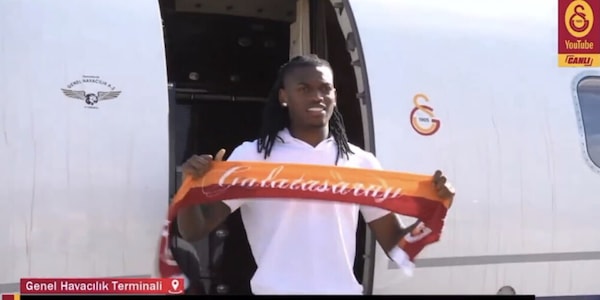 LIVE Calciomercato: Roma, idea Luiz Henrique. Leao atterrato a Istanbul
