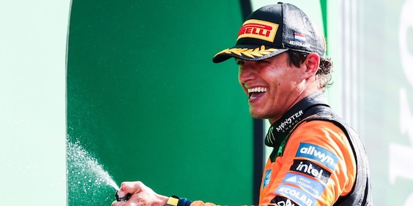 Norris rinnova con la McLaren: "Questa è casa mia!". Ha firmato fino al 2030