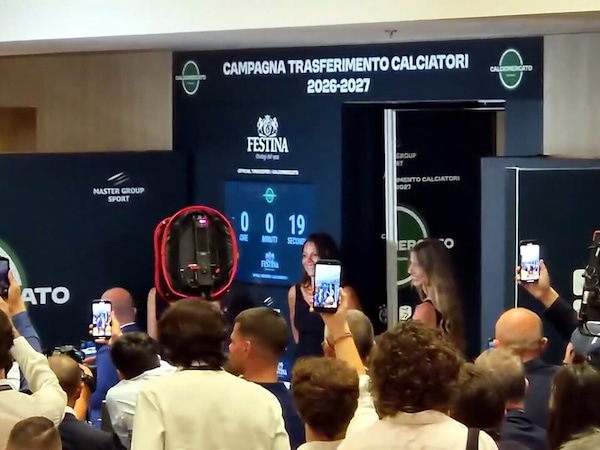 Mercato concluso: la porta si chiude