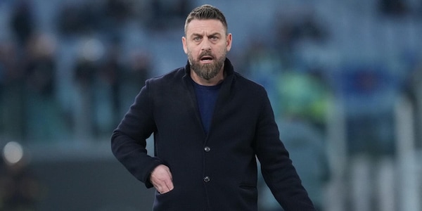 De Rossi, la battuta su El Shaarawy prima del Como: "Sta bene ma è stato cinque mesi in viaggio di nozze..."
