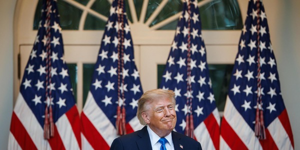 Trump, 'i dem preferiscono vederci perdere in Iran che vedermi vincere'