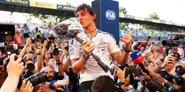 Antonelli fa la storia: vince a Monza davanti a Russell! Hamilton chiude 6°