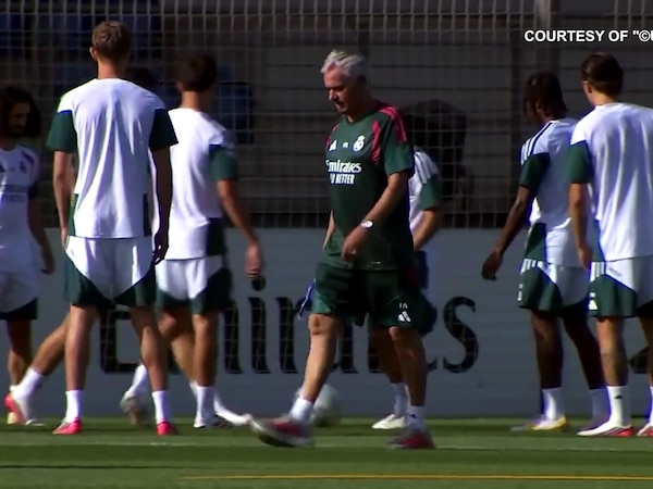 Real Madrid, Mourinho guida i suoi ragazzi in vista dell'Inter