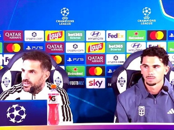 Fabregas e il messaggio per Roberta Picchi: "Forza, siamo con te"
