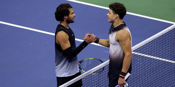 "Hanno deciso di uccidere il tennis": da Bertolucci al preparatore atletico di Alcaraz. È bufera per gli orari degli Us Open