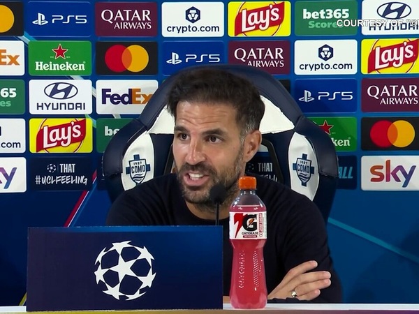 Fabregas: "Contento, ma sto già pensando al Parma"