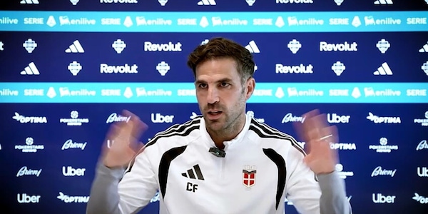 Fabregas cita Mou: "Io come Cruyff? No, sono un allenatore da zero tituli"