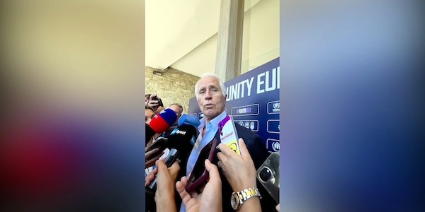 Malagò: "Agli azzurri ho parlato di responsabilità e valori"