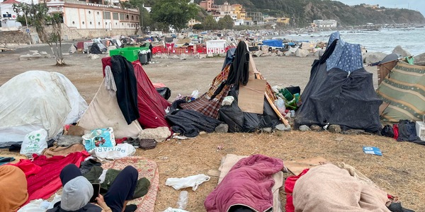 Rabat, 'non è il Marocco responsabile dei ritorni di migranti da Ceuta'