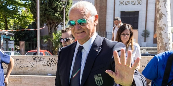 Ranieri carica Mancini: "Sa che partire bene è importante". Poi cita Boskov: "Disse che in Jugoslavia..."