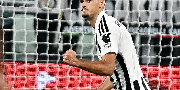 Alajbegovic, 'la Juve vuole competere per il titolo'