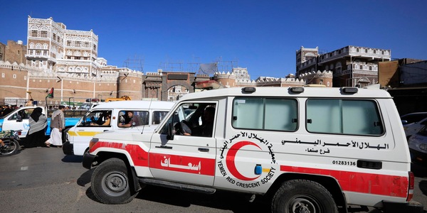 Yemen, 7 morti e 40 feriti in un attacco saudita contro un mercato a Taiz