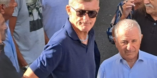 Calcio: la 'grande Samp' dà l'addio a Pietro 'Batman' Battara