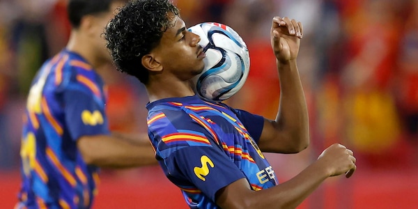 De La Fuente lancia Yamal per Pallone d'Oro, 'calciatori Spagna meritano riconoscenza'