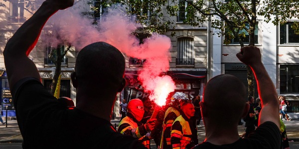 Proteste studentesche in Francia, oltre 600 fermi in Francia, 85 gli agenti feriti