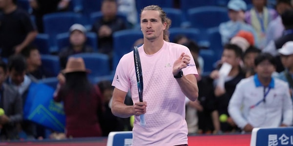Zverev punge Djokovic: "Parla degli Slam perché ormai...". La battuta fa discutere