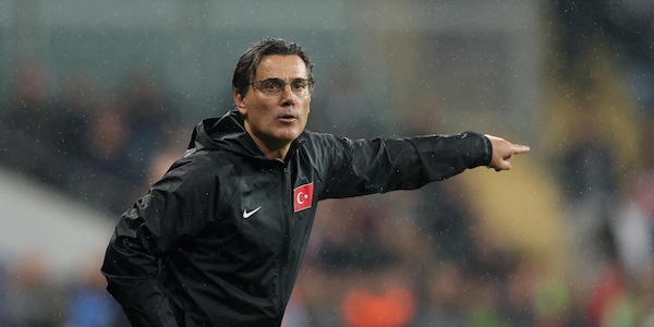 Pioggia di critiche feroci su Montella in Turchia: "Fa piangere le mamme dei giocatori, restasse in Italia lunedì"