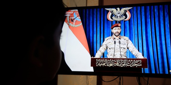Houthi, colpisti impianti Aramco a Riad e nell'area di Khurais