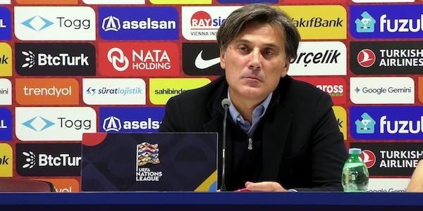 Montella 'scopre' un giornalista: "Tu vieni da Torino..."
