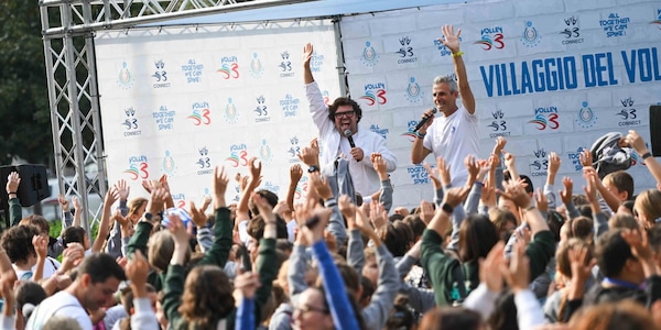 Il Volley S3 in Piazza del Ferrarese a Bari
