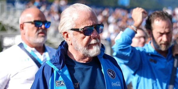 De Laurentiis suona la carica: incontro con Manna e Allegri a Castel Volturno