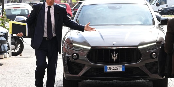 Figc: Malagò, 'vicenda triste e imbarazzante, poi vittoria del buon senso'