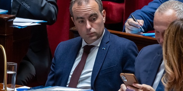 Lecornu assicura, 'nessun ordine alla polizia di scontrarsi con i giovani'