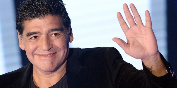Morte Maradona, chieste condanne fino a 15 anni per i sanitari: "Hanno ucciso un mito"