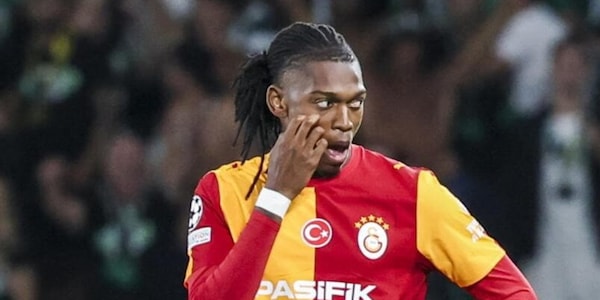 Leao senza pace. Entra con il Galatasaray ma la sua partita dura un quarto d'ora: cos'è successo