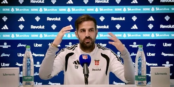 Fabregas: "Non guardo la classifica di Champions"