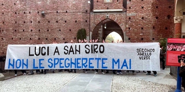 I tifosi dell'Inter contro il nuovo stadio