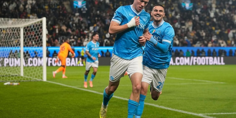 Neres e Hojlund puniscono il Milan, il Napoli è in finale di Supercoppa