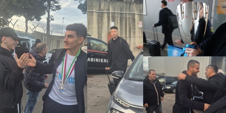 Il Napoli torna a casa con la Supercoppa: la festa dei giocatori a Capodichino con i tifosi FOTO
