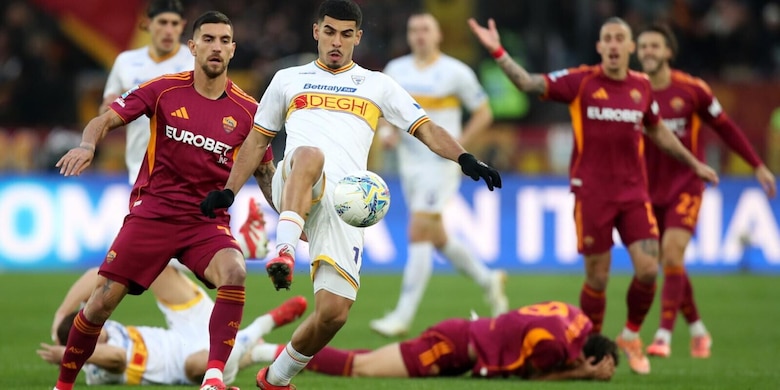 LIVE Roma-Lecce: entra Ghilardi