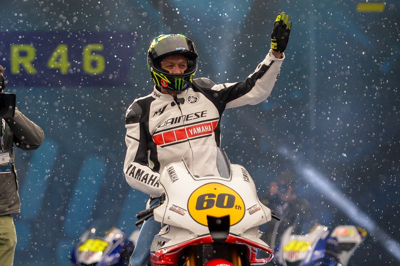 Valentino Rossi compie 43 anni: primo compleanno lontano dalla MotoGp