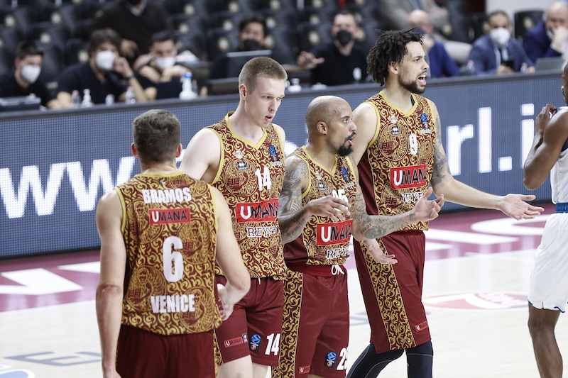 Eurocup: Venezia vince ancora, cade la Virtus Bologna a Valencia